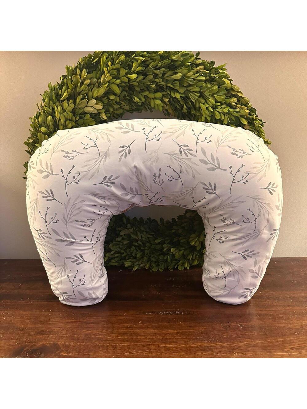 New Boppy Nursing Pillow Grey Gentle Leaves‎